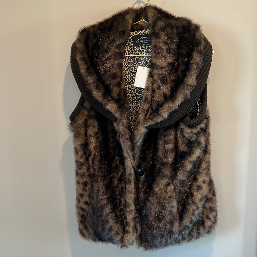 Montanaco Faux Fur Vest NWT